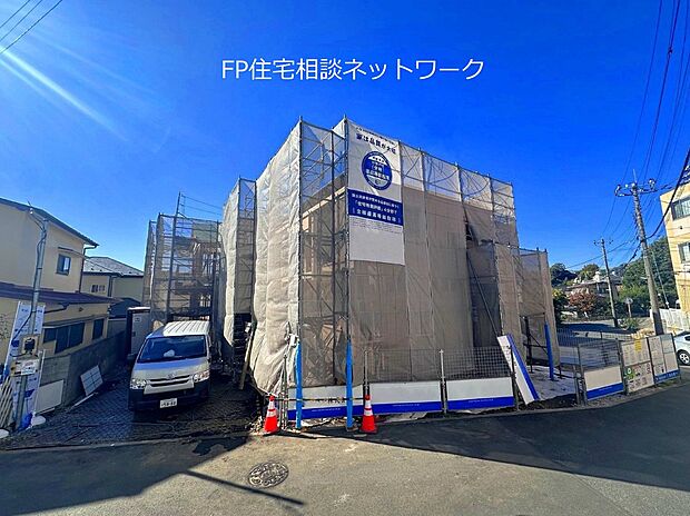 閑静な住宅地で子育て家族にピッタリ。毎日のお散歩も快適な緑に恵まれたエリアで、自然に包まれた穏やかな暮らしを実現するための、ゆとりある住環境が整っています。