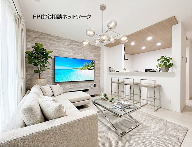 本画像の家具等はCGイメージで販売価格に含まれず、付帯しません。カーテン設置、TV壁掛工事は有償です。