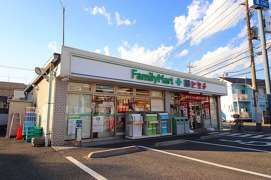 【買い物】ファミリーマート＋薬ヒグチ川崎戸手本町店　