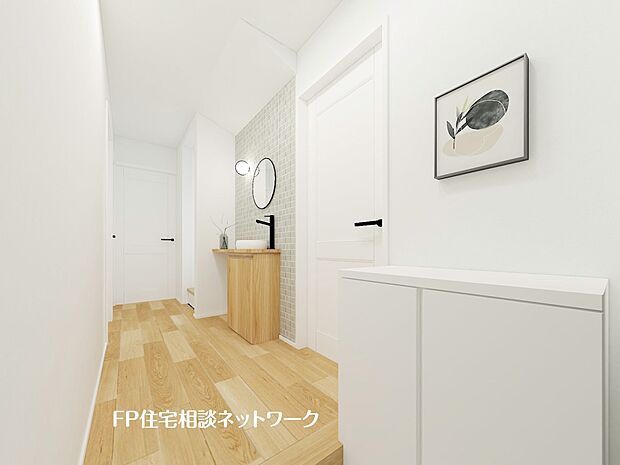 玄関ホールがスッキリ広々としていると帰る時も出ていく時も気持ちが良い。来客を出迎える玄関が綺麗ならその家の印象が良くなる。