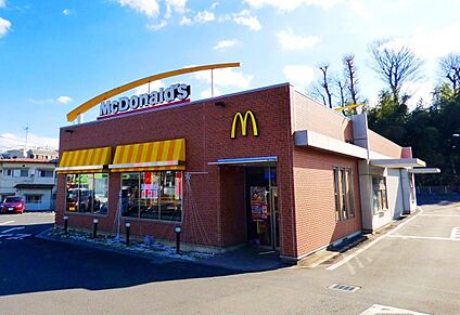 マクドナルド川崎初山店 180m