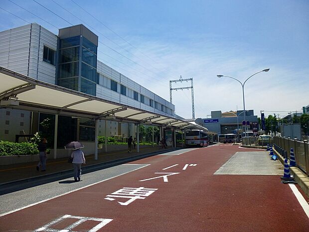 あざみ野駅（約1,400m）