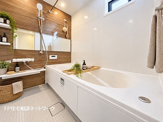 【浴室】本画像の小物等はCGの配置イメージです。販売価格に小物等は含まれず、付帯しません。