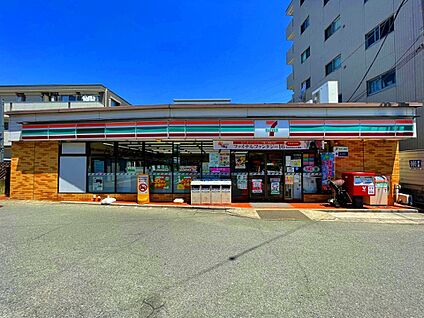 セブンイレブン川崎馬絹東店 500m