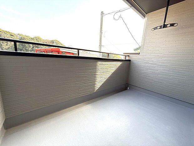 バルコニー　（1）号棟　