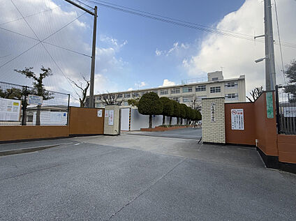 福岡市立壱岐南小学校 1224m