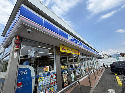 ローソン古賀美明一丁目店 442m