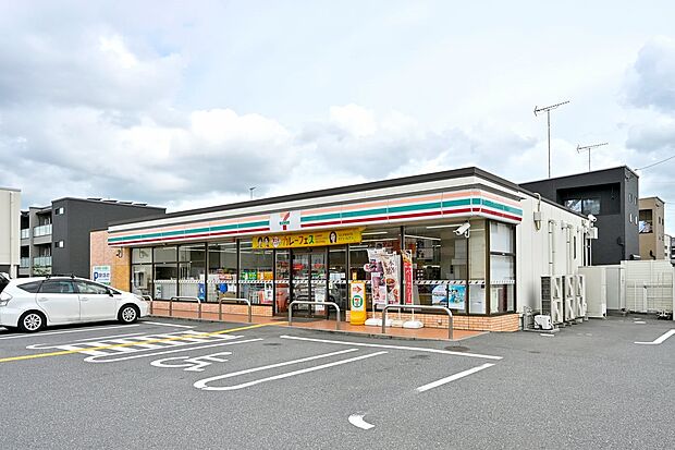 セブンイレブン上尾本町1丁目店()