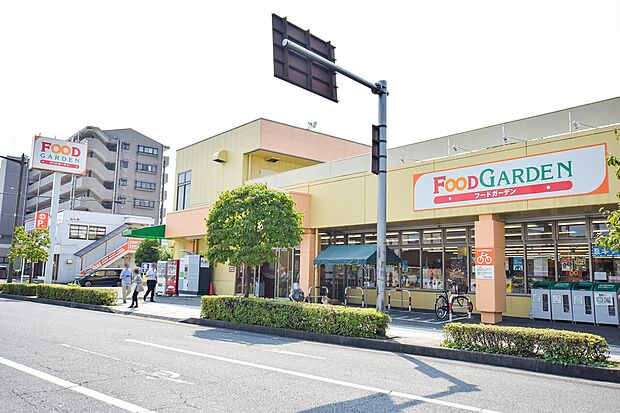 フードガーデン宮原西口店（約380m）