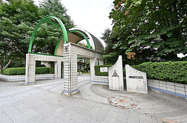 植竹中学校（約1,110m）
