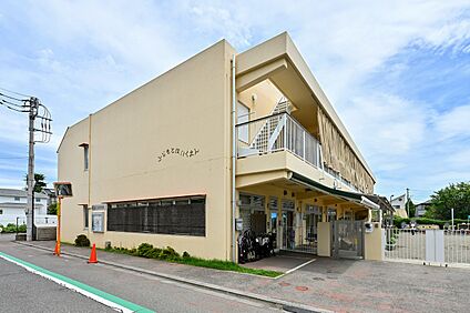 富士本保育園 270m
