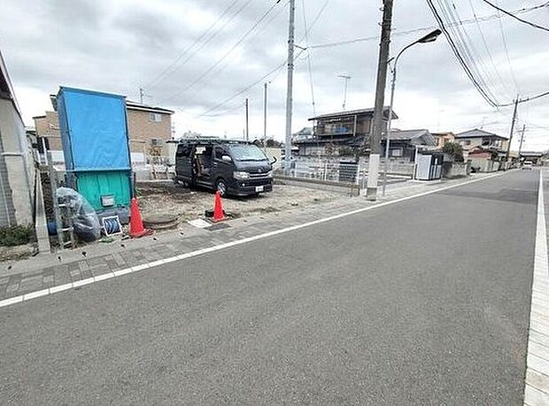 資料請求やご案内も即日対応いたします♪同じ施工例の物件見学や、完成イメージプレゼンテーションも承っております。どのような建物が建つか、間取りの広さは？など気になる点を一つ一つご説明させていただきます。
