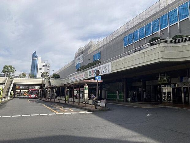 宇都宮駅まで1200m