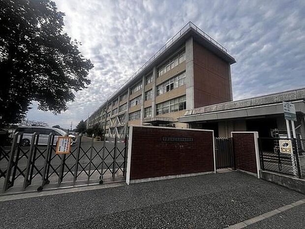 宇都宮市立雀宮中央小学校(約1,487m)