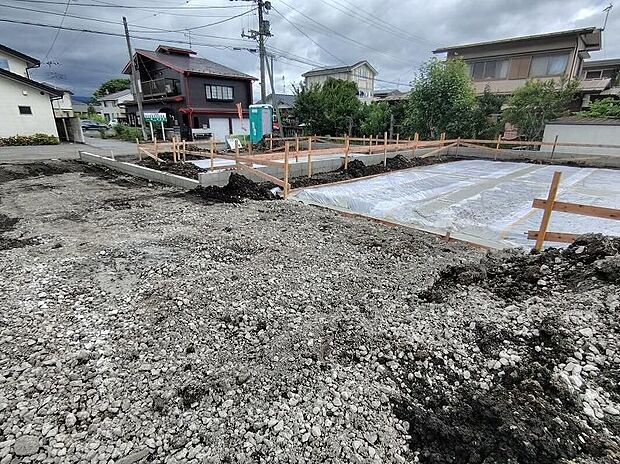 【前面道路含む現地写真】インターネット未公開情報含め飯田グループ直営販売窓口ならではのご提案をさせていただきます。お客様のご希望をもとに市場に流通するすべての物件情報から抽出し、ご紹介&ご案内いたしております。