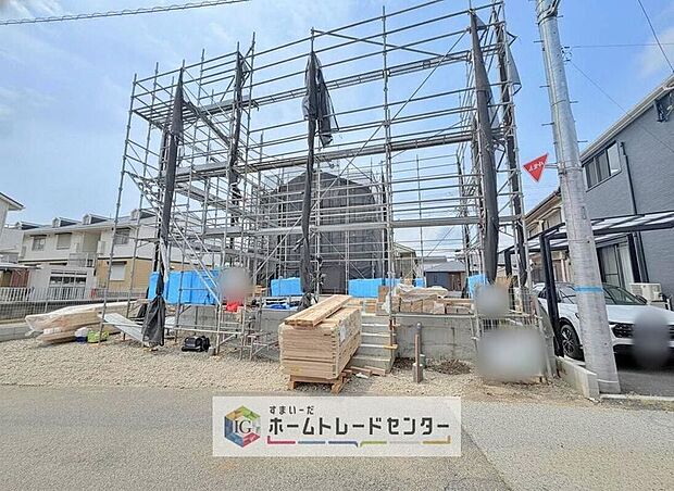 資料請求やご案内も即日対応いたします♪同じ施工例の物件見学や、完成イメージプレゼンテーションも承っております。どのような建物が建つか、間取りの広さは?など気になる点を一つ一つご説明させていただきます。