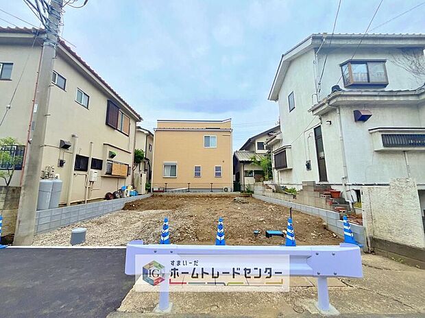耐震等級最高等級の住宅性能評価書はもちろん、長期優良住宅の認定も受けた高性能な住宅です。長く、安心して住んでいただきたい、だからこそ厳しい第三者のチェックをお願いし、お客様に安心を届けます。
