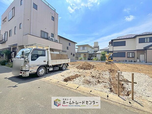 土日のご予約はもちろん、平日やお仕事のお時間に合わせてのご案内も実施しています。まずはお客様のご都合をお伺いさせて頂き、それに合う形で物件のご紹介をさせていただきます。お気軽にお問い合わせください。