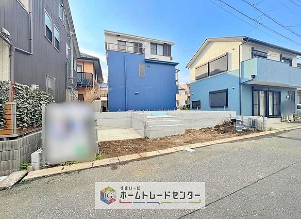 完成してからは見ることのできない、施工方法や構造をしっかりとご確認いただけるのが、建築中の住宅の大きなメリットです。専門知識を持ったスタッフがご説明させていただきます。お気軽にお問い合わせください。
