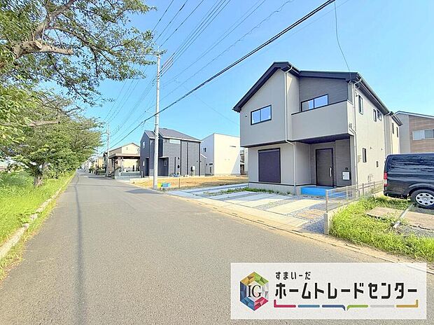 【現地外観写真】資料請求やご見学は即日対応可能♪陽当りや通風など住みやすさの工夫が満載。資料に載っていない街並みや周辺環境は、ぜひ現地で実際にお確かめください。