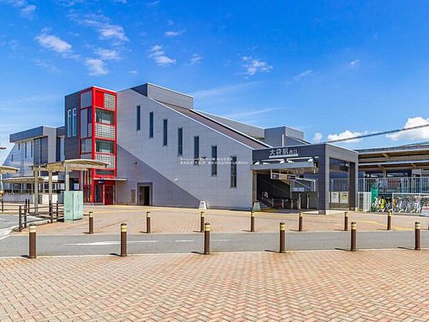 東武伊勢崎線「大袋」駅（約640m）