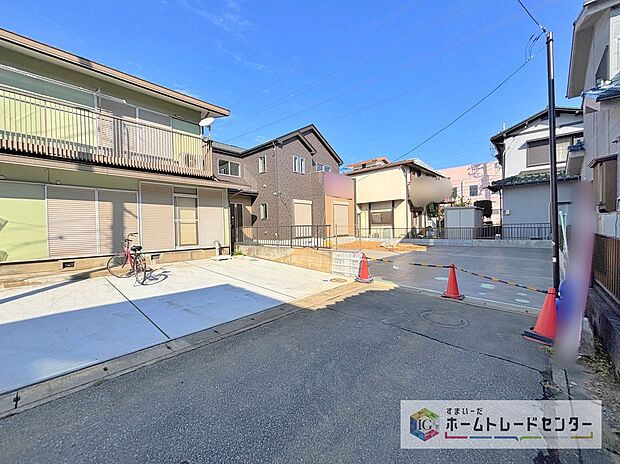 【 前面道路含む現地写真】土日のご予約はもちろん、平日やお仕事のお時間に合わせてのご案内も実施しています。まずはお客様のご都合をお伺いさせて頂き、それに合う形で物件のご紹介をさせていただきます。お気軽にお問い合わせください。