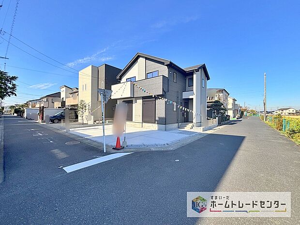 【前面道路含む現地写真】土日のご予約はもちろん、平日やお仕事のお時間に合わせてのご案内も実施しています。まずはお客様のご都合をお伺いさせて頂き、それに合う形で物件のご紹介をさせていただきます。お気軽にお問い合わせください。