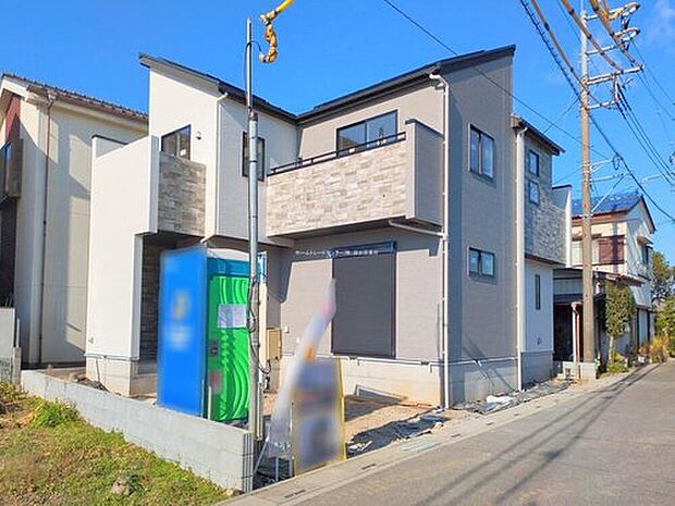 【 現地外観写真】耐震等級最高等級の住宅性能評価書はもちろん、長期優良住宅の認定も受けた高性能な住宅です。長く、安心して住んでいただきたい、だからこそ厳しい第三者のチェックをお願いし、お客様に安心を届けます。