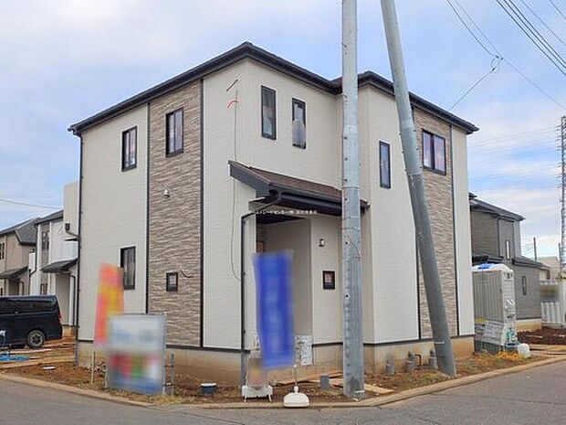 【現地外観写真】実際に見ていただくと、こちらの物件の良さがお分かりになるかと思います。住宅ローンもお任せください！提携ローンが多数ありますので月々のお支払も変わってきます。まずはお気軽にご相談ください。