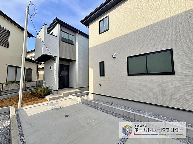 【現地外観写真】建物内部まで完成いたしましたので、ご自由に、お好きなだけゆっくりとご見学いただけます。実際の広さの感覚や、日当たりの良し悪し、お客様ご自身でぜひご確認ください。本日のご案内も可能です。