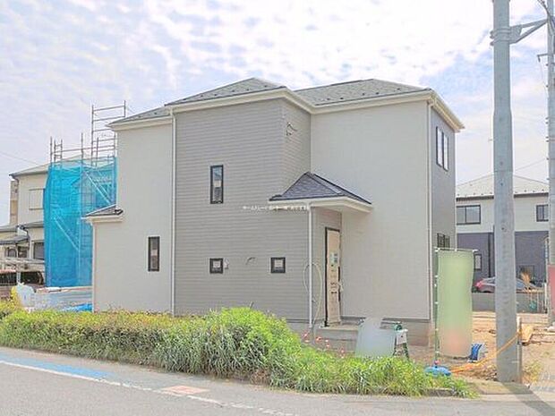 【現地外観写真】資料請求やご見学は即日対応可能♪陽当りや通風など住みやすさの工夫が満載。資料に載っていない街並みや周辺環境は、ぜひ現地で実際にお確かめください。