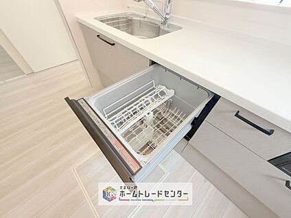 【食器洗浄乾燥機】