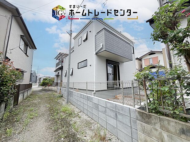【現地写真】土日のご予約はもちろん、平日やお仕事のお時間に合わせてのご案内も実施しています。まずはお客様のご都合をお伺いさせて頂き、それに合う形で物件のご紹介をさせていただきます。お気軽にお問い合わせください。