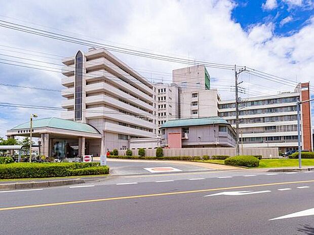 越谷市立病院(約650m)