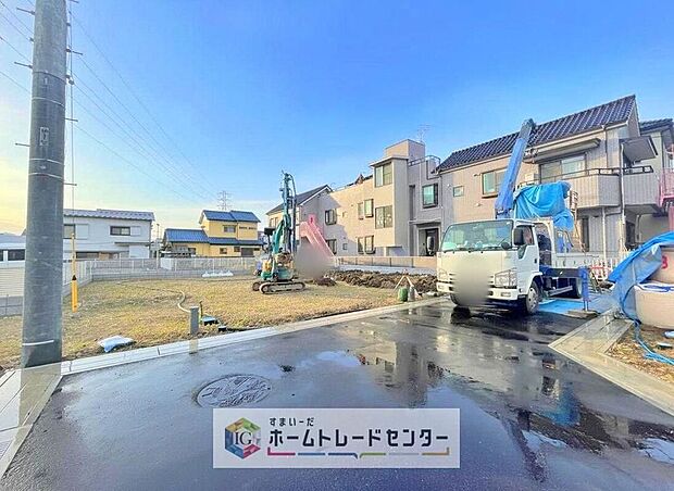 【現地外観写真】資料請求やご案内も即日対応いたします♪同じ施工例の物件見学や、完成イメージプレゼンテーションも承っております。どのような建物が建つか、間取りの広さは?など気になる点を一つ一つご説明させていただきます。