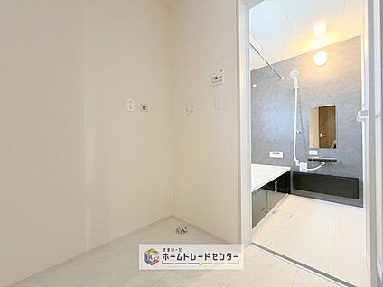 【ランドリールーム】