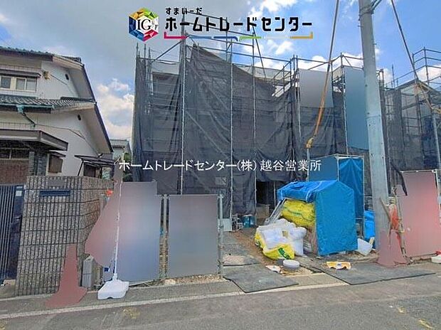 【現地外観写真】完成してからは見ることのできない、施工方法や構造をしっかりとご確認いただけるのが、建築中の住宅の大きなメリットです。専門知識を持ったスタッフがご説明させていただきます。お気軽にお問い合わせください。