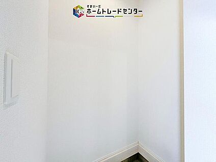 【シューズインクローク】