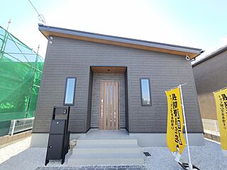 飯田グループホールディングス　Livele Garden.S　高崎塚田町 外観