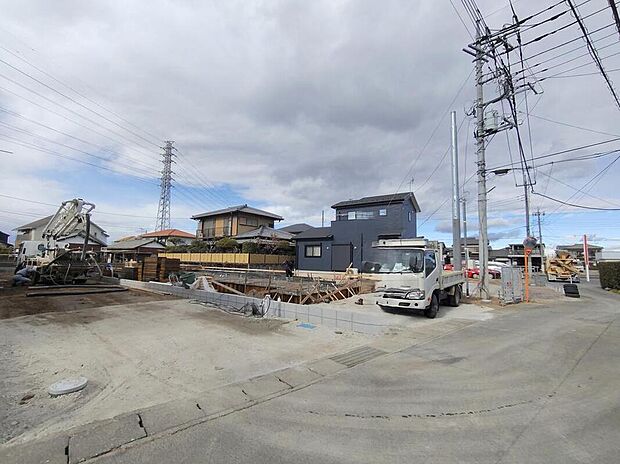 ◆休日に家族揃ってご見学はいかがでしょうか♪耐震構造で地震に強く、次代へ繋ぐ強固な住宅です♪♪