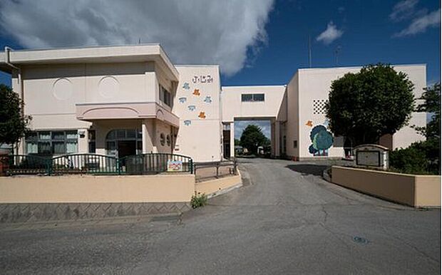 認定こども園富士見幼稚園（約990m）