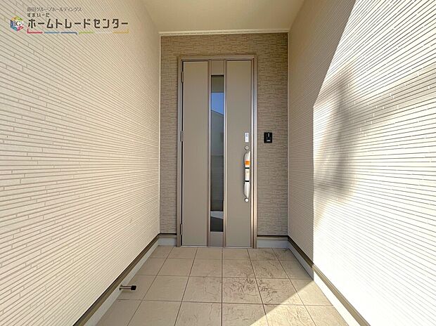 【玄関】1号棟