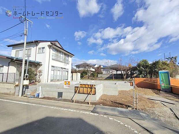 【前面道路含む現地写真】緑に近い閑静な住宅街でのびのび子育てできます♪