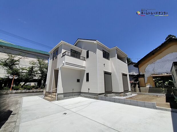 【前面道路含む現地写真】小学校徒歩3分・中学校徒歩9分！毎日の通学も安心の距離！子育て世代にオススメのエリアです！