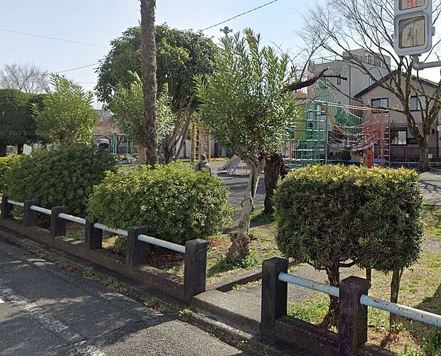 青木の杜公園(約550m)