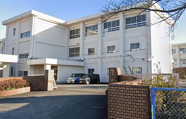 清水町立西小学校（約940m）