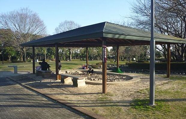 外神東公園（約1,105m）
