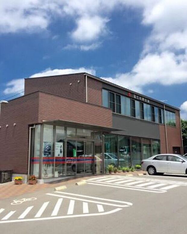 富士信用金庫富士宮支店（約180m）