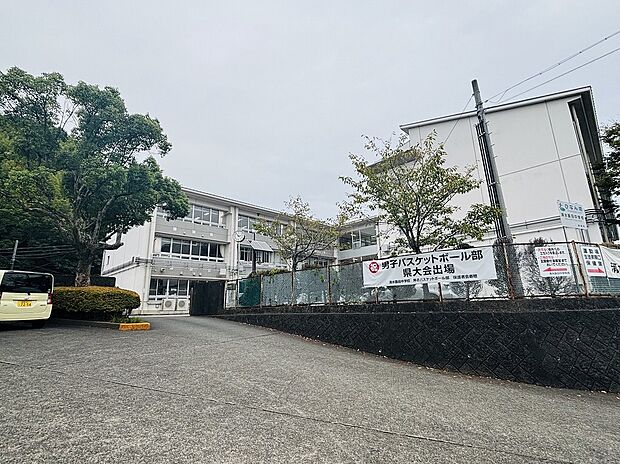 飯田中学校（約1,239m）