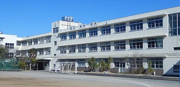 服織中学校（約220m）